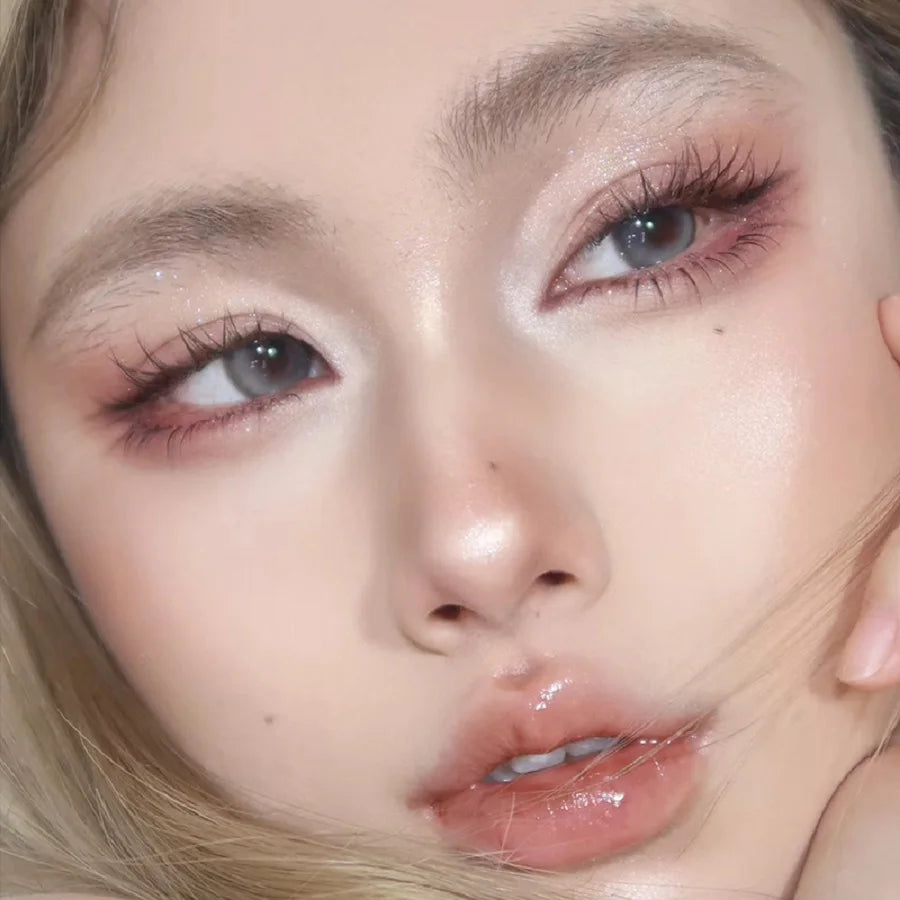 Lying Silkworm Pen Monochrome Brightening Highlight with Flash Eye Shadow Pen