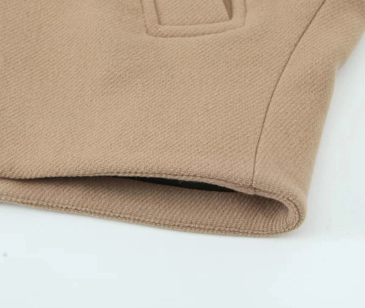 TRAFZA Winter Women's Loose Short Jacket Stand Collar Long Sleeve Button Casual Jacket Women's Wool Blended Khaki Top Y2K